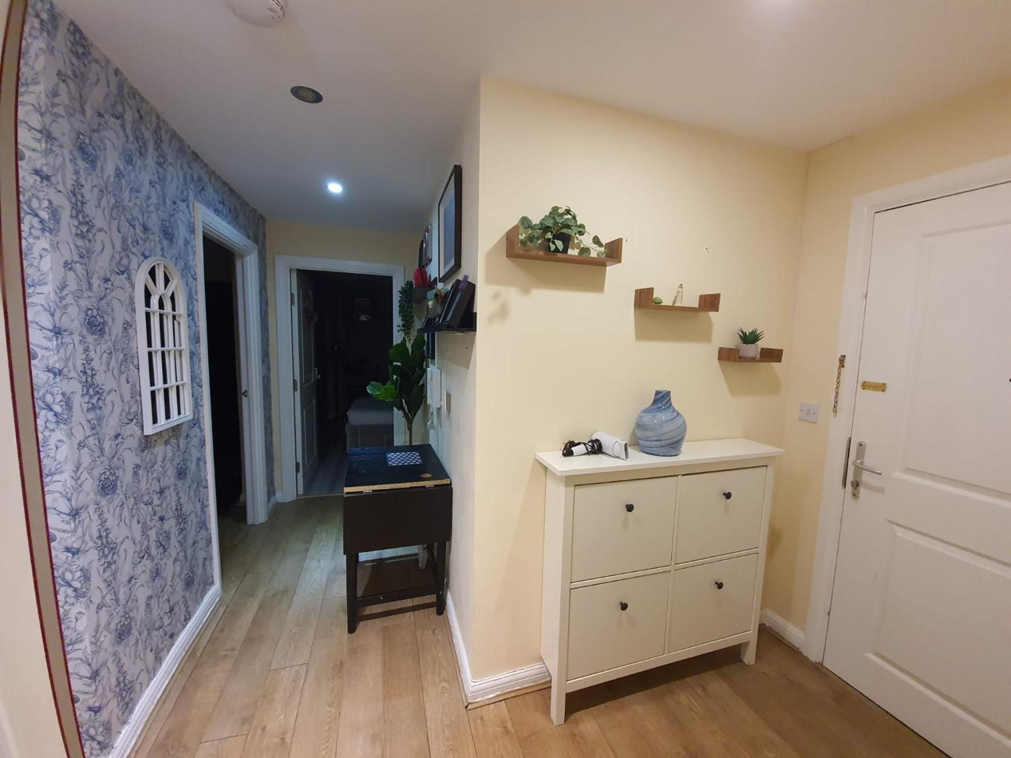 Wallwood Rooms Лондон Экстерьер фото